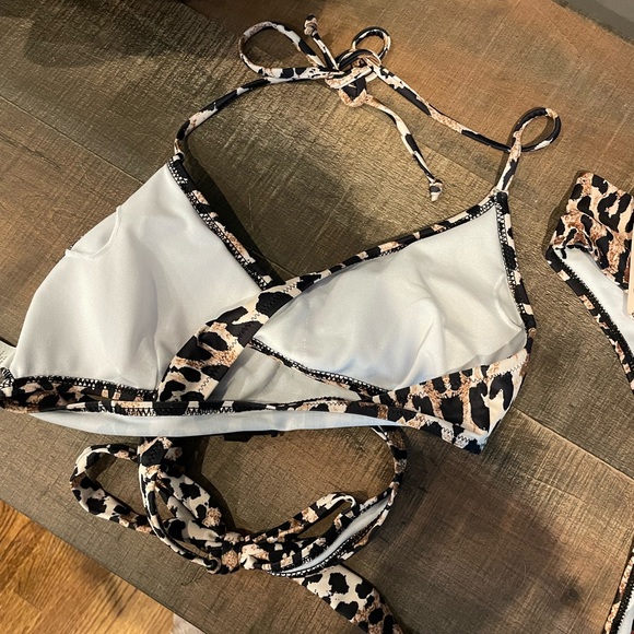 MISSGUIDED Leopard Bikini Set - Picture 7 of 7